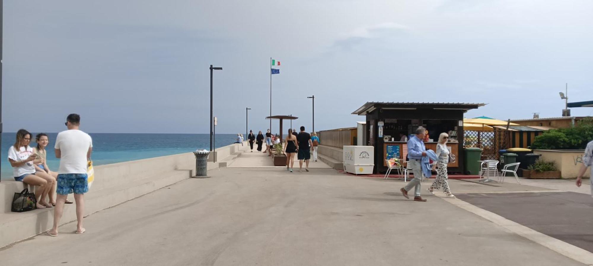 Piccolo Hotel Holiday Center Finale Ligure Luaran gambar