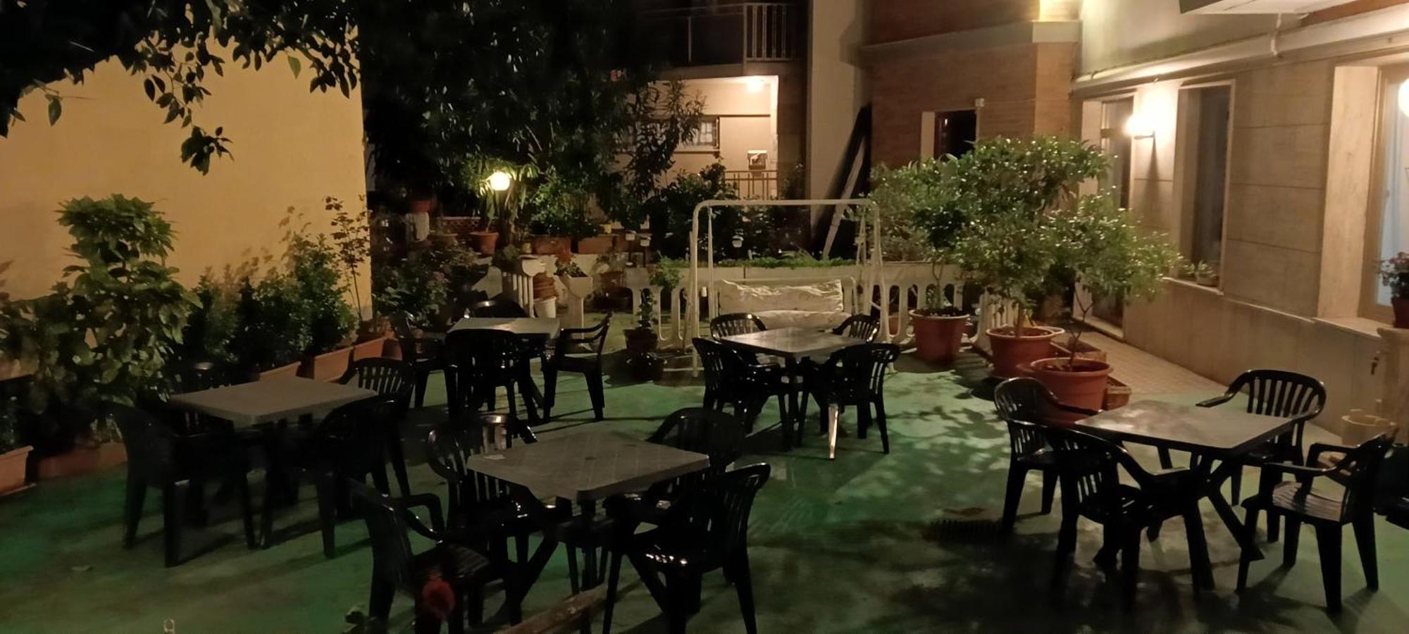 Piccolo Hotel Holiday Center Finale Ligure Luaran gambar