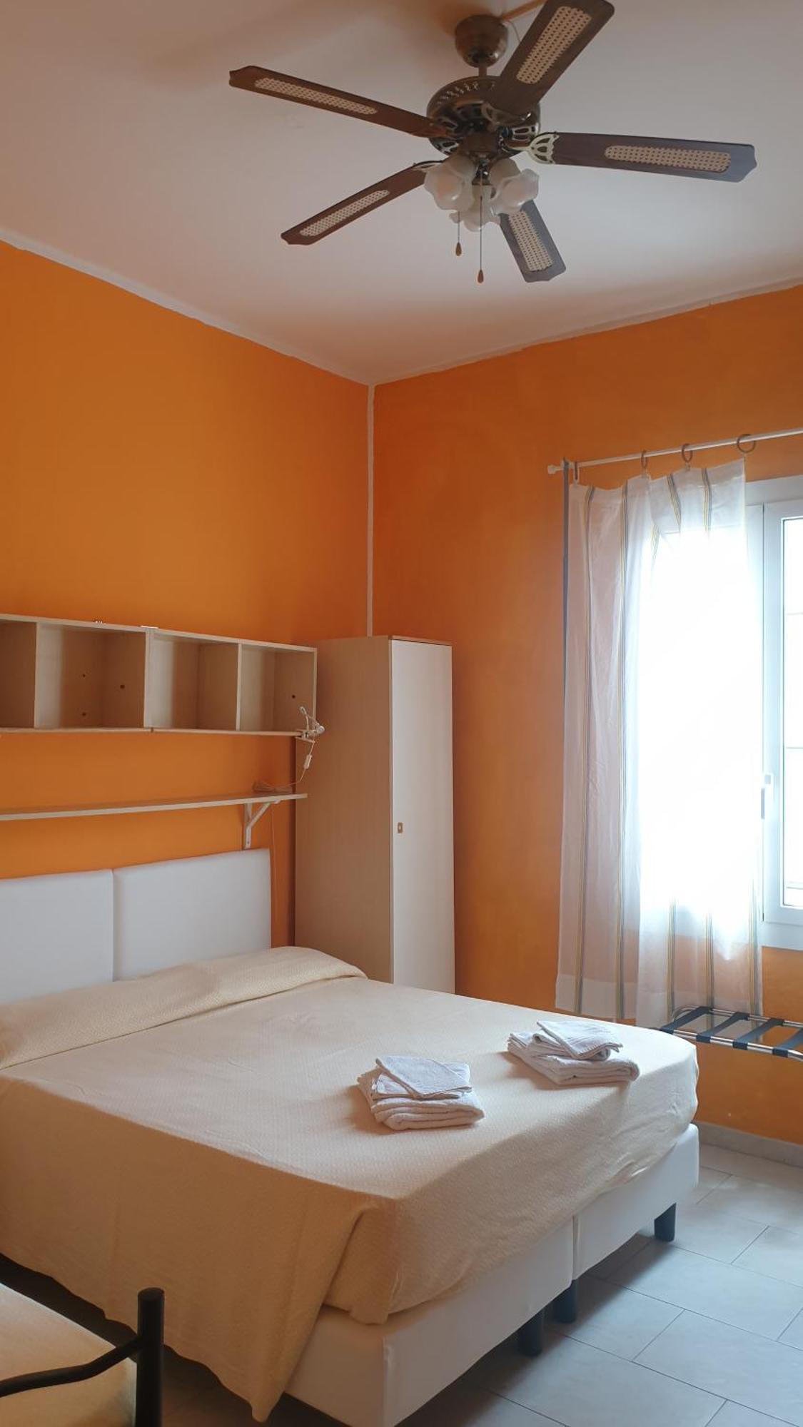 Piccolo Hotel Holiday Center Finale Ligure Luaran gambar