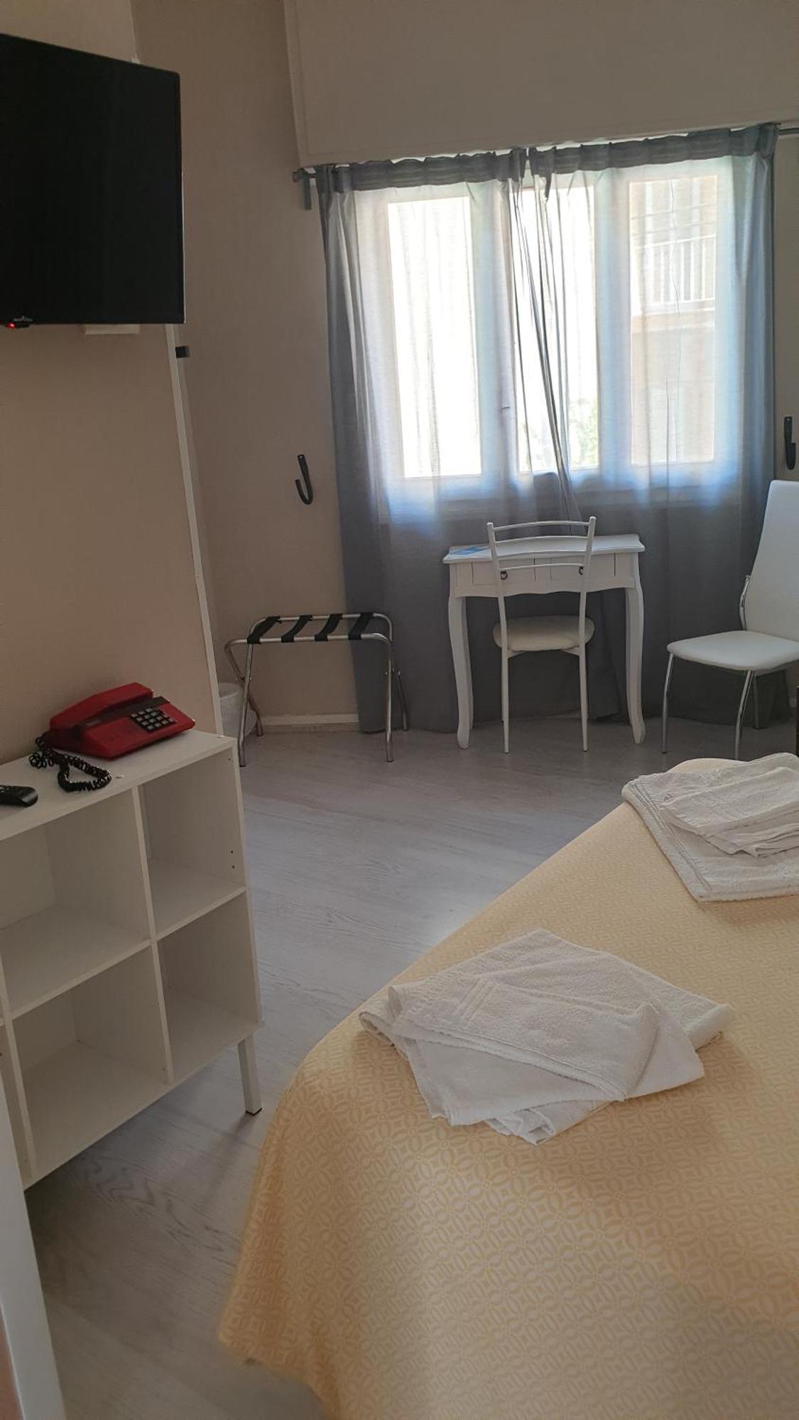Piccolo Hotel Holiday Center Finale Ligure Luaran gambar